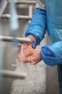 man_washing_hands